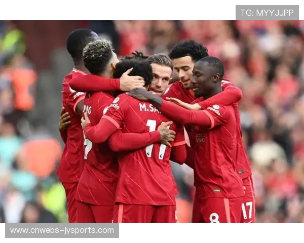 英超球衣赞助收入三年暴涨42%，曼联阿迪协议领跑商业版图