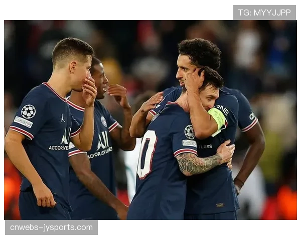 巴黎圣日耳曼引进高水平教练团队，优化定位球战术方案